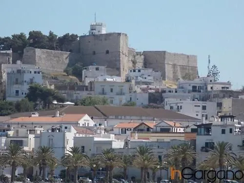 Per Manfredi Vieste, Fronte Mare Con Parcheggio