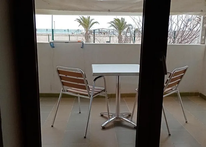 Per Manfredi Vieste, Fronte Mare Con Parcheggio